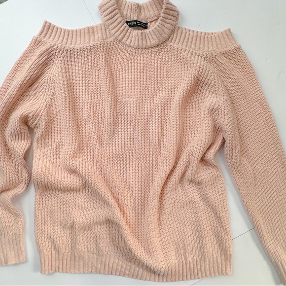 SHEIN womans cutout back cold shoulder sweater ❤️ - Picture 5 of 9